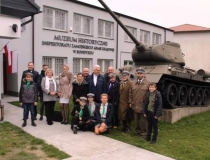 Członkowie ŚZŻAK Okręg Zamość Koło Rejonowe Hrubieszów uczestniczyli w spotkaniu w Muzeum Historycznym Inspektoratu Zamojskiego AK w Bondyrzu, 10.11.2020