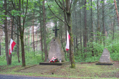Obchody 69 rocznicy likwidacji przez polskie podziemie Obozu Zagłady dla żołnierzy AK w Błudku utworzonego przez NKWD i UB 04.05.2014