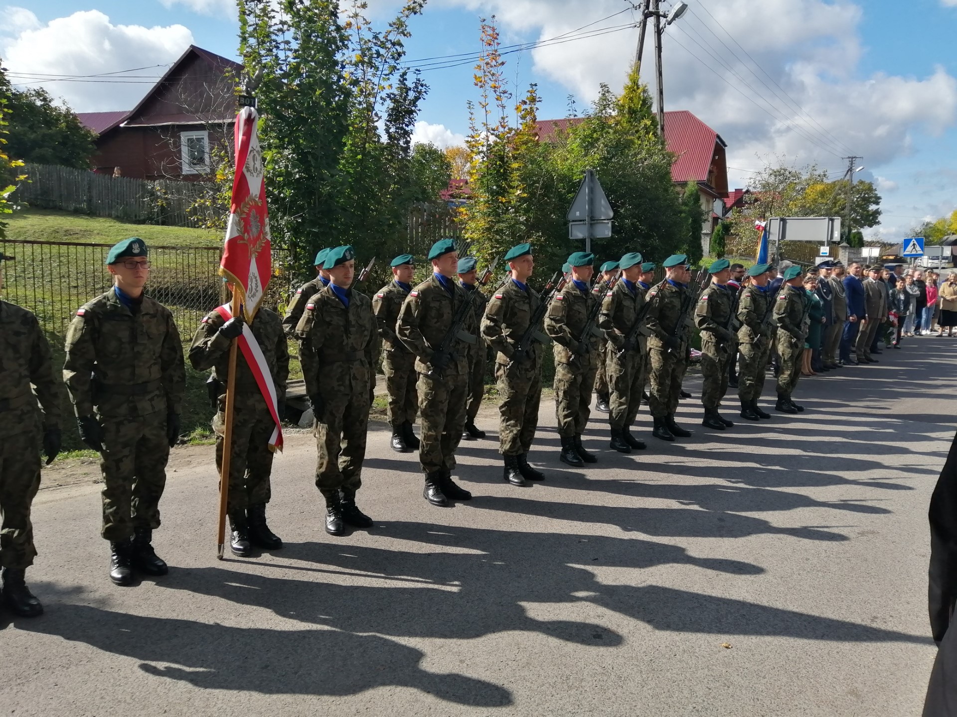 Uroczystość upamiętniająca poległych i pomordowanych mieszkańców wsi Obrocz 2019.
